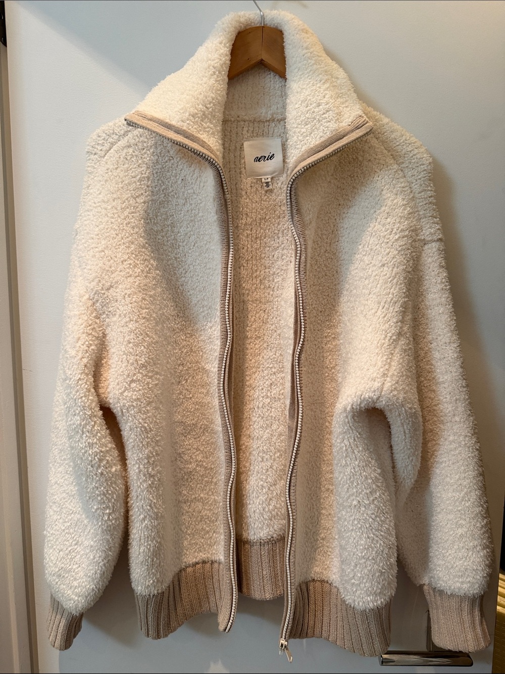 aerie Ivory Sherpa Zip-Up Jacket